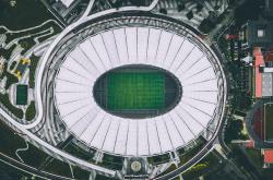 JackeyLove连续十二场比赛得分超过连败，TES挑战极限！